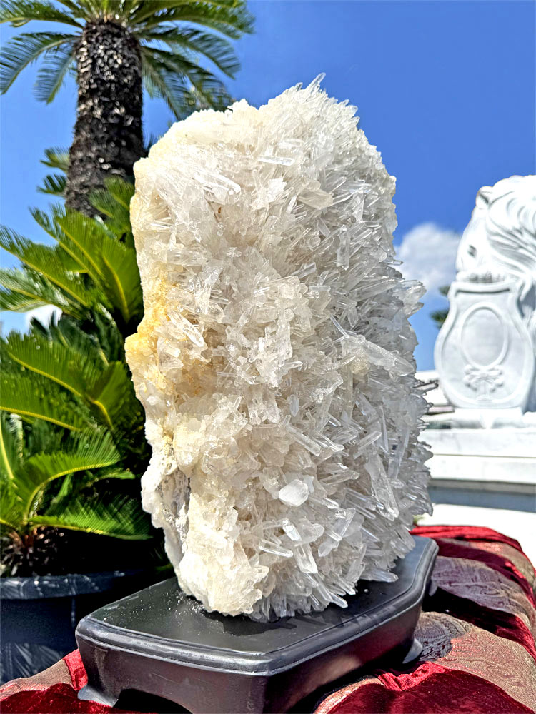 楽天市場】天然 水晶 クラスター 原石 台座付き 高さ約60cm 約56.4kg