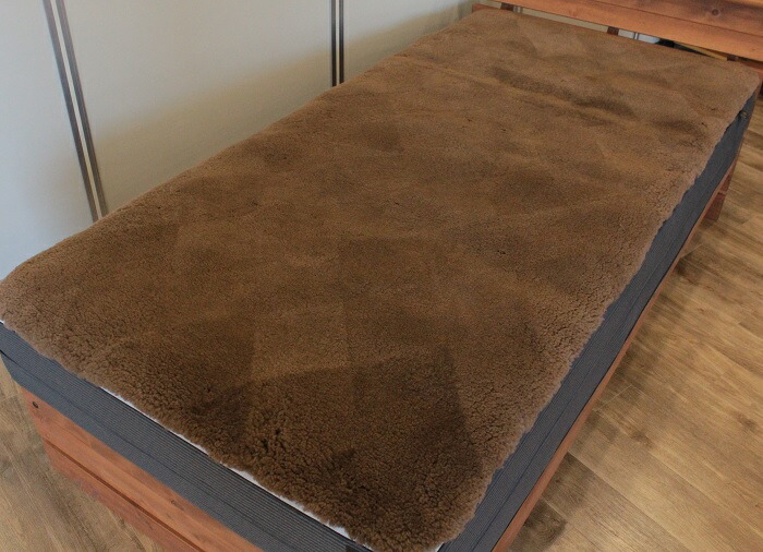 楽天市場】ムートンシーツ 巻き毛 高密度 日本 毛足35mm シングル