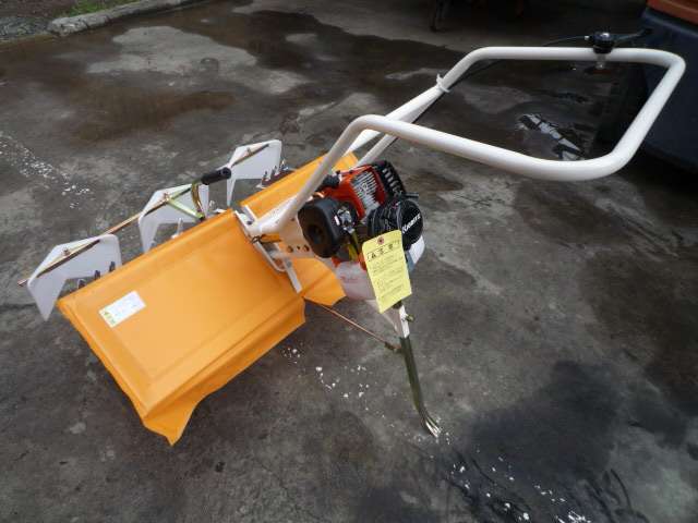 楽天市場】【共立】中耕除草機 水田除草機 PC3000/3 3条 : 機援隊
