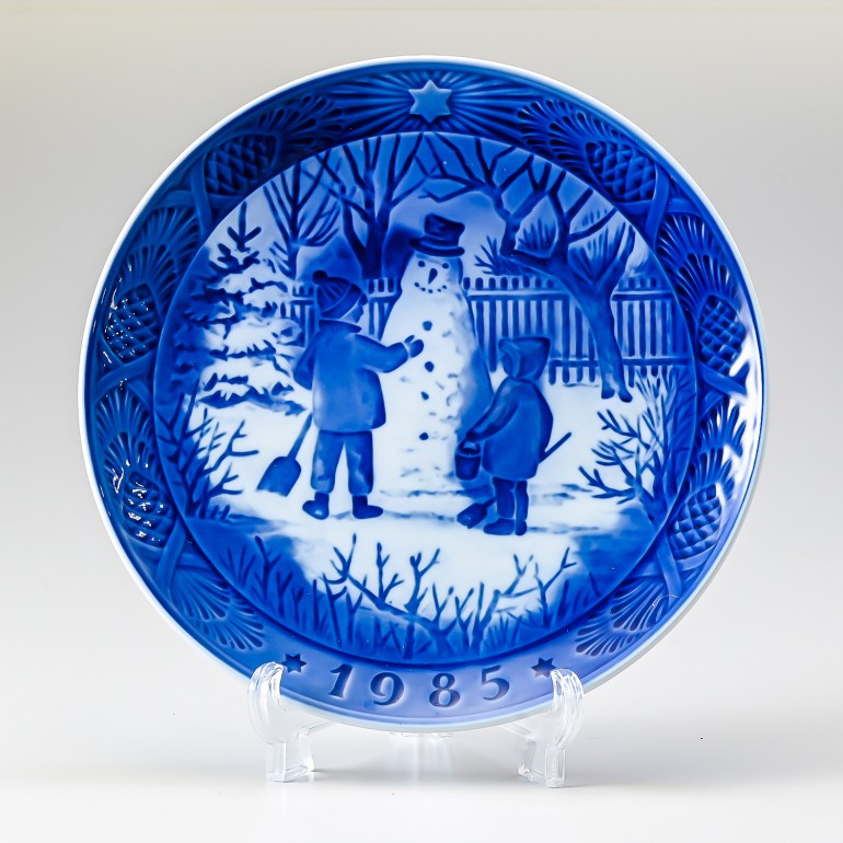 楽天市場】ロイヤルコペンハーゲン イヤープレート 1985年 昭和60年 皿