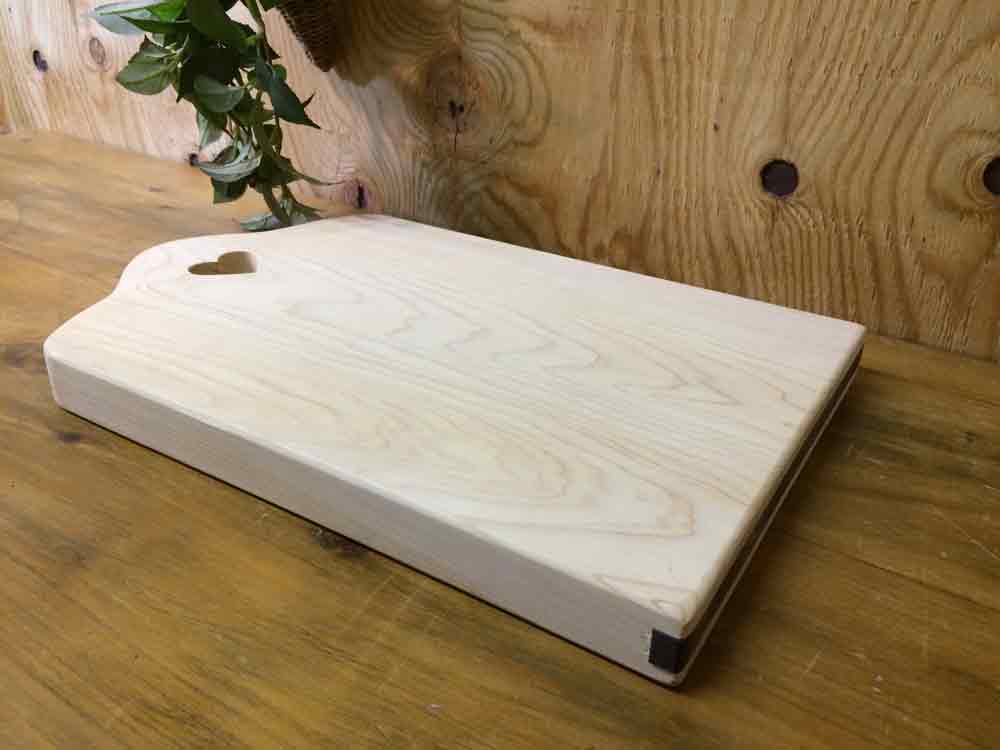 楽天市場】【期間限定10％OFF】まな板 ハート 無塗装白木 25×3×38cm