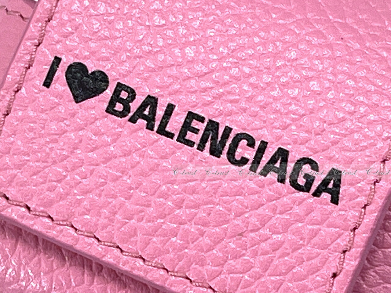 楽天市場】BALENCIAGA バレンシアガ Air Pods エアポッズ ケース CASH