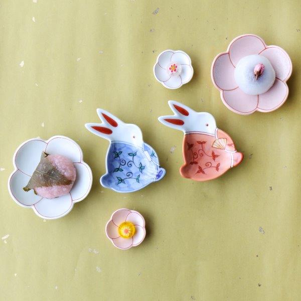 楽天市場】豆皿 ひな祭り ウサギ 有田焼 小皿 唐草男雛 唐草女雛 雛