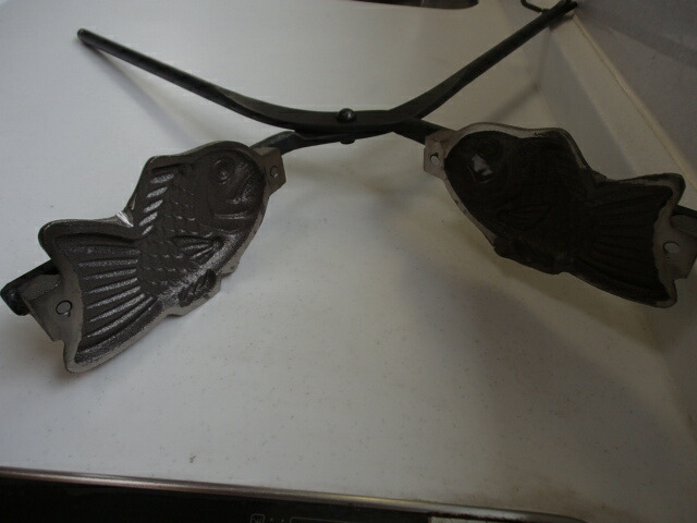 楽天市場】本職用 新型 元祖たい焼き 一丁焼き(一匹用) （ウロコ大きめ