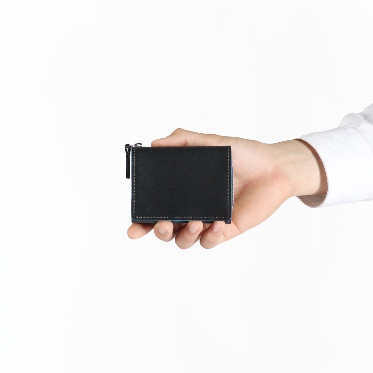 楽天市場】【最大53倍 3/10迄】 ノベルティ付 IS/IT 三つ折り財布