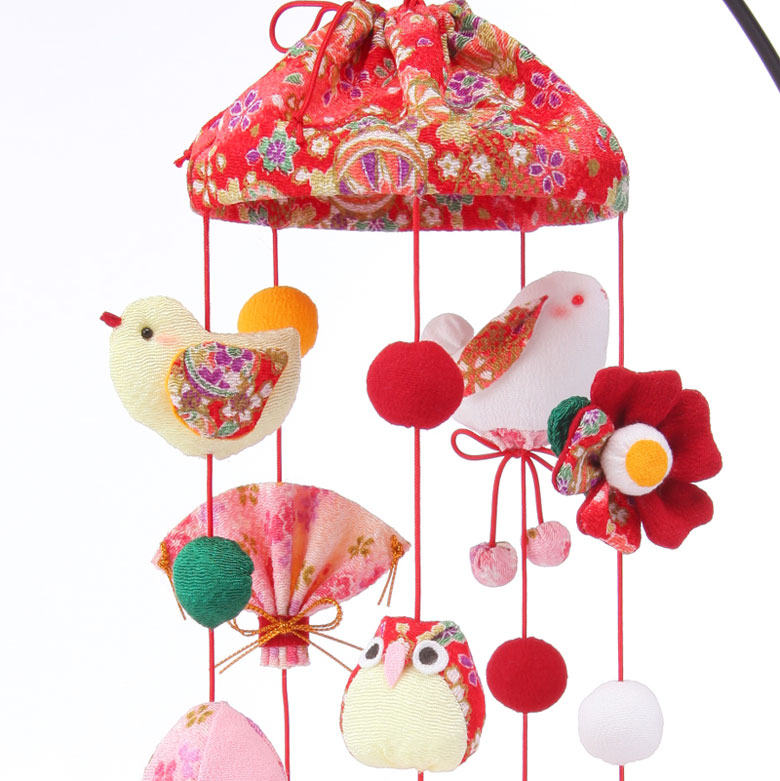 楽天市場】綿・ボンド・両面テープ付き「傘宝つるし雛5本飾り」（赤