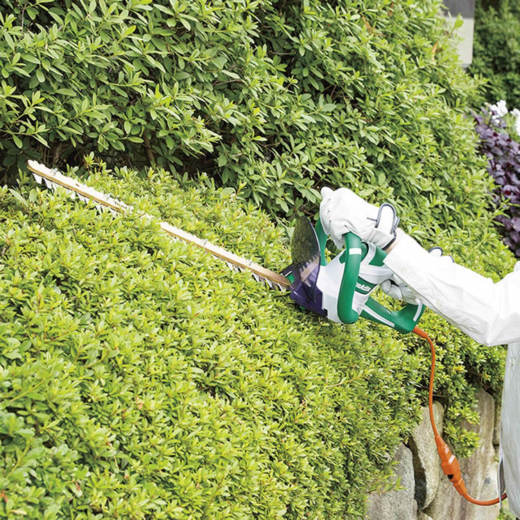 楽天市場】【ポイント5倍◇3月1日限定】 マキタ 電動バリカン コード式