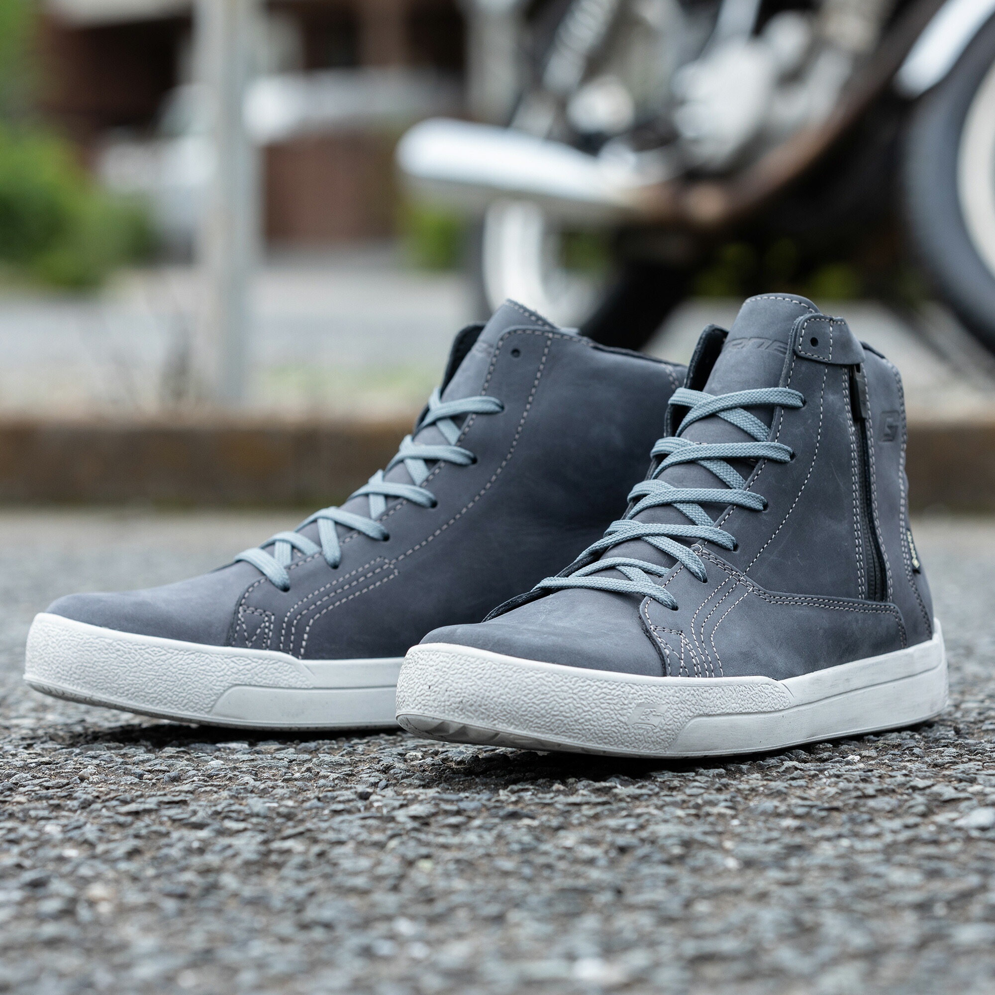 楽天市場】【正規総代理店】ガエルネ Gローム ゴアテックス グレー