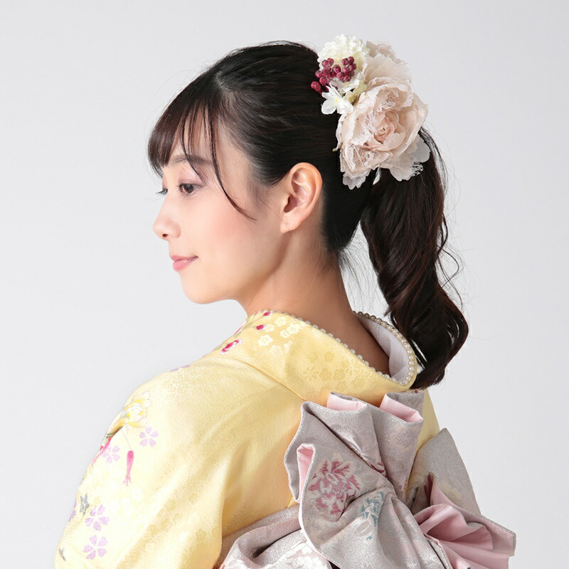 楽天市場】【成人式 振袖 レンタル】RS1387 正絹 黄色 薔薇に舞う蝶