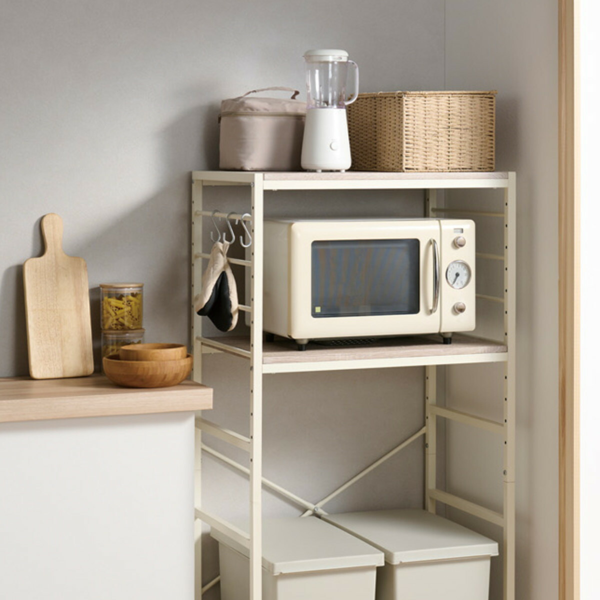 楽天市場】ゴミ箱上 レンジラック 幅64cm 可動棚 フック付 Like