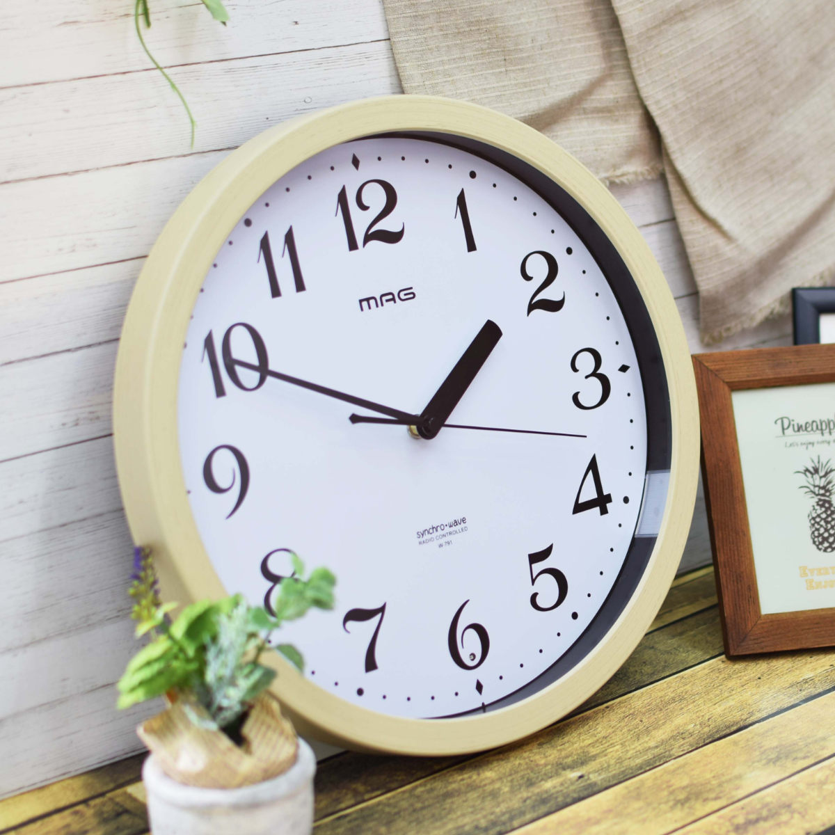 楽天市場】掛け時計 電波時計 直径30cm 自動点灯 灯 ライト付 （ 時計