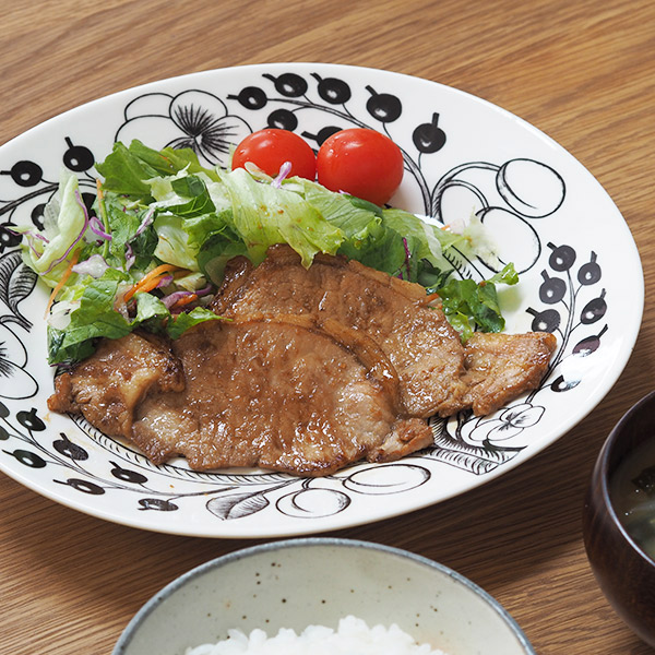 楽天市場】アラビア ブラック パラティッシ オーバルプレート 22×25cm