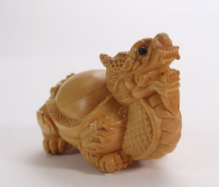 楽天市場】龍亀 ロングイ 木彫り 置物 一刀彫 / 素材：柘植（風水 木彫