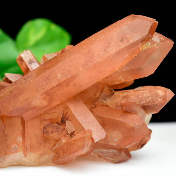 楽天市場】タンジェリンクォーツ 水晶 クラスター 原石 EXグレード