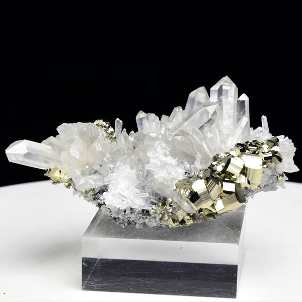 楽天市場】◇水晶共生◇ パイライト 黄鉄鉱 クラスター ミニサイズ【約