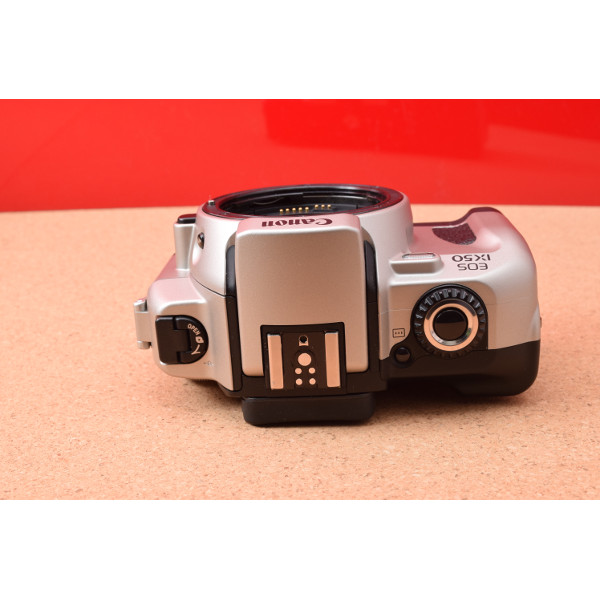 初心者用の一眼レフカメラ専門館TSS / Canon EOS IX50 キャノン