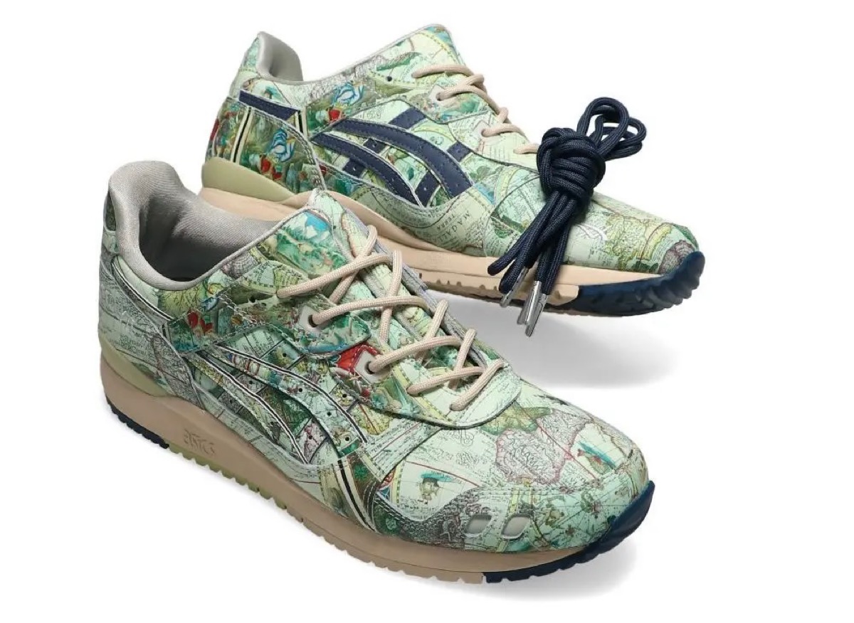 マップシリーズ最終章 atmos × ASICS GEL-Lyte III OG “Aged Map”が