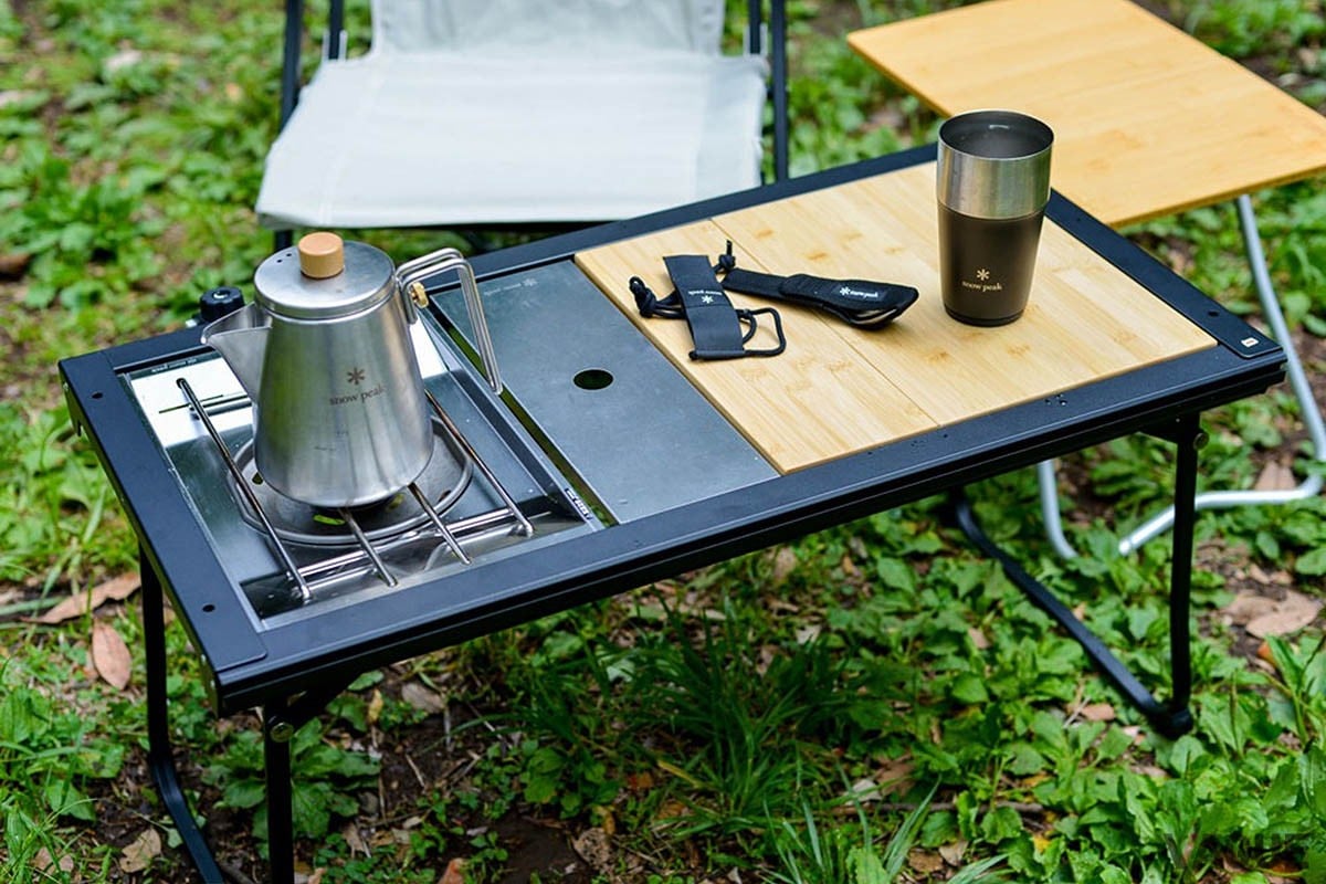 スノーピークの名作テーブルがマットブラックに!? エントリー
