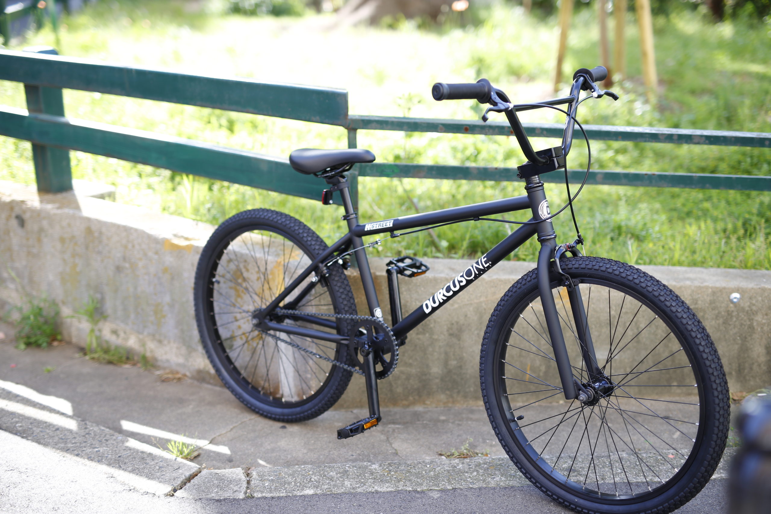 ダーカスワン Hストリート 【公式通販】