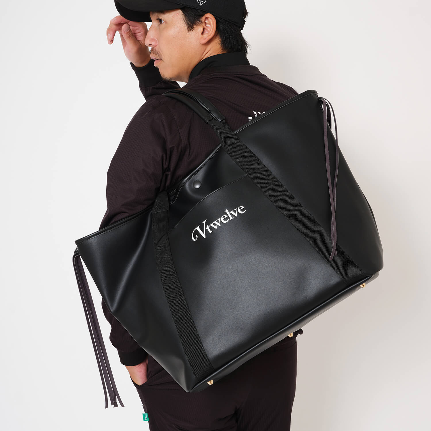 V12] ゴルフ バッグ AWA BIG TOTE | 【公式通販】