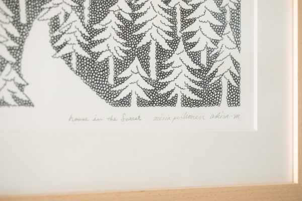 クリッパン×ミナ ペルホネンのアートコレクションポスターく「HOUSE IN