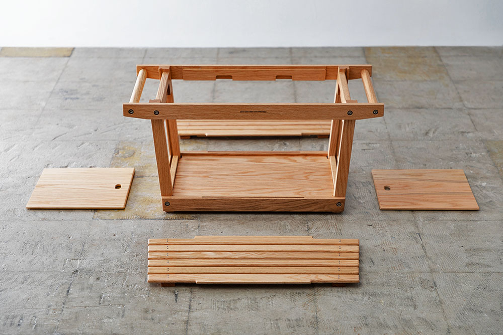 側面パネルが取り外せて変幻自在！ 家具メーカー発、天然木の画期的