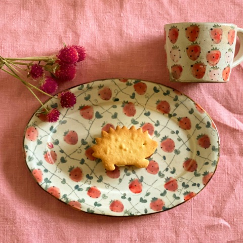 大人かわいいいちごグッズなど | 阪神のいちごとチョコフェス2021