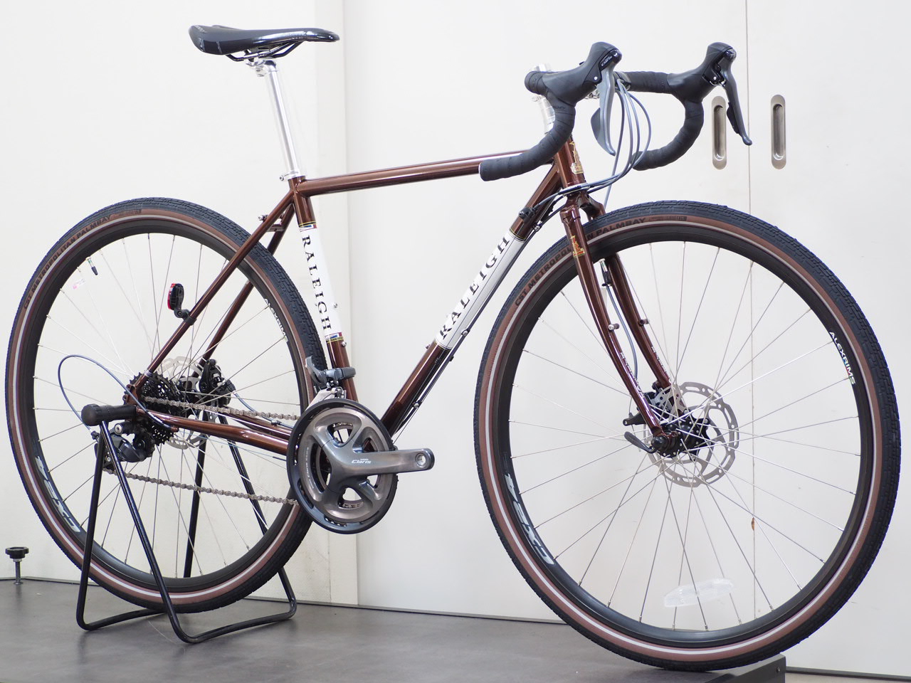 Raleigh(ラレー) Carlton-DC(カールトンDC) CR-DC CLARIS完成車 2025