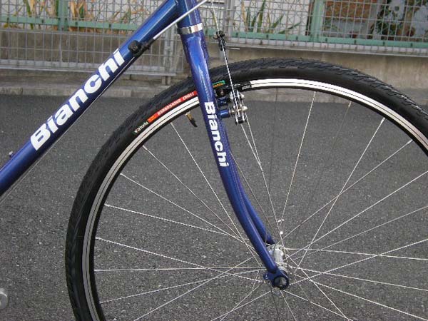 2009年モデル BIANCHI ビアンキ クロスバイク ツーリングバイク LUPO