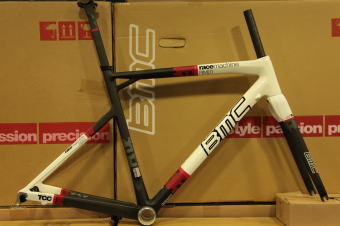 BMC(ビーエムシー) ロードバイクの旧モデルの特価販売（価格別）ロード