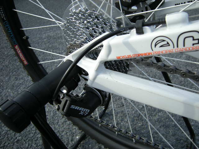 大特価 COMMENCAL COMBI S(コメンサル コンビ エス) 2008 マウンテン