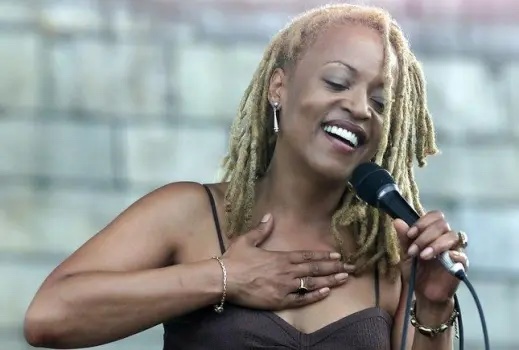 In the Spotlight: Cassandra Wilson - Cover Me