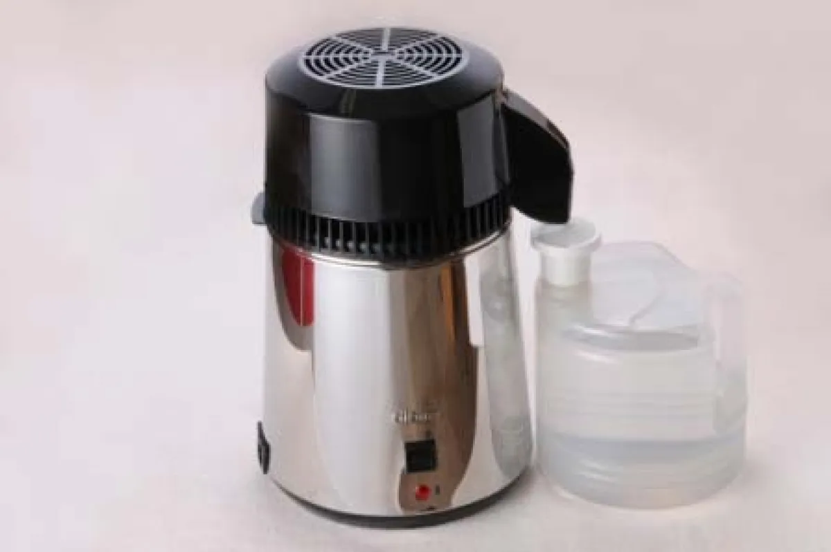 ○ディディミ（蒸留水器） 不純物の無い水づくりに