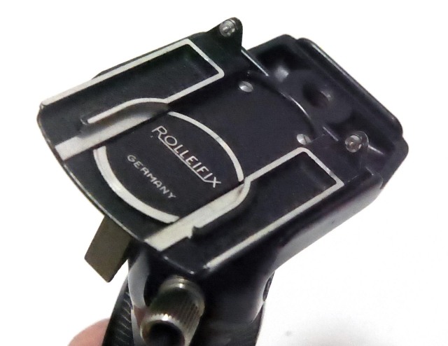 ドイツ製 ローライ純正 ローライピストルグリップ 革ストラップ＋