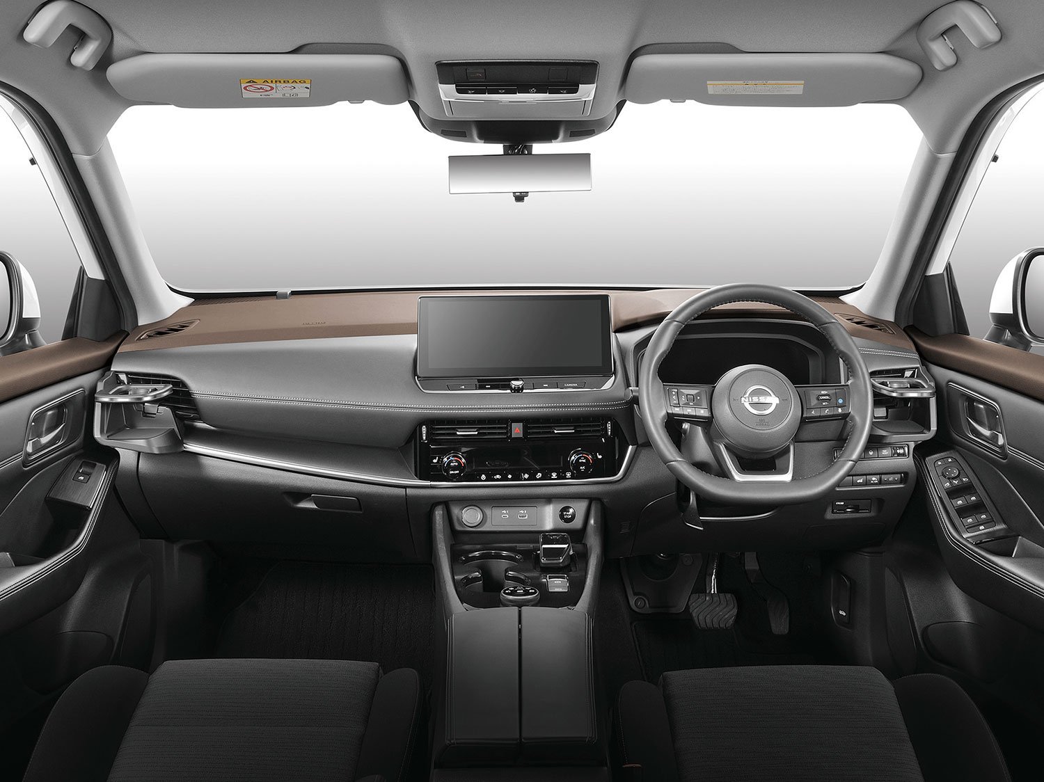 AUTECHにも対応、エクストレイル T33系用ドリンクホルダーを発売｜株式