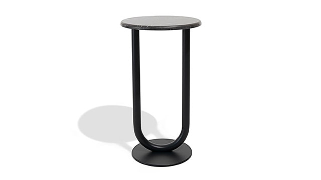 STRONG（ストロング スツール）DESALTO | カッシーナ・イクスシー