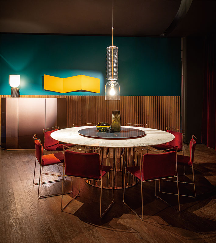 475 BOBOLI（ボボリ テーブル） Cassina | カッシーナ・イクスシー