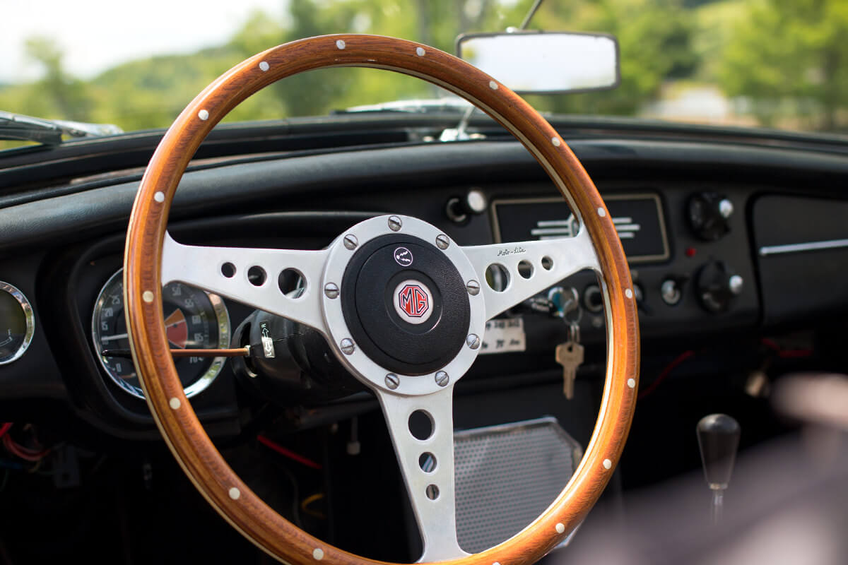 MGB 中古車 | クルマを楽しむClassca（クラスカ）