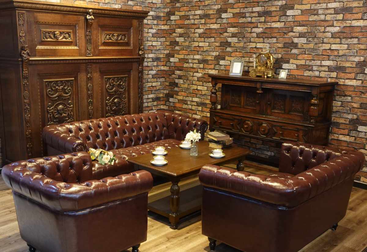 英国アンティークソファを代表するワンランク上のソファ | Cla-labO