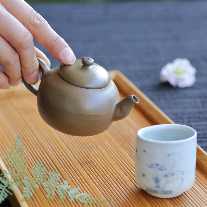 豊増一雄 唐津紫砂茶銚 満容量130ml 登り窯焼成 無釉焼〆 作家もの煎茶