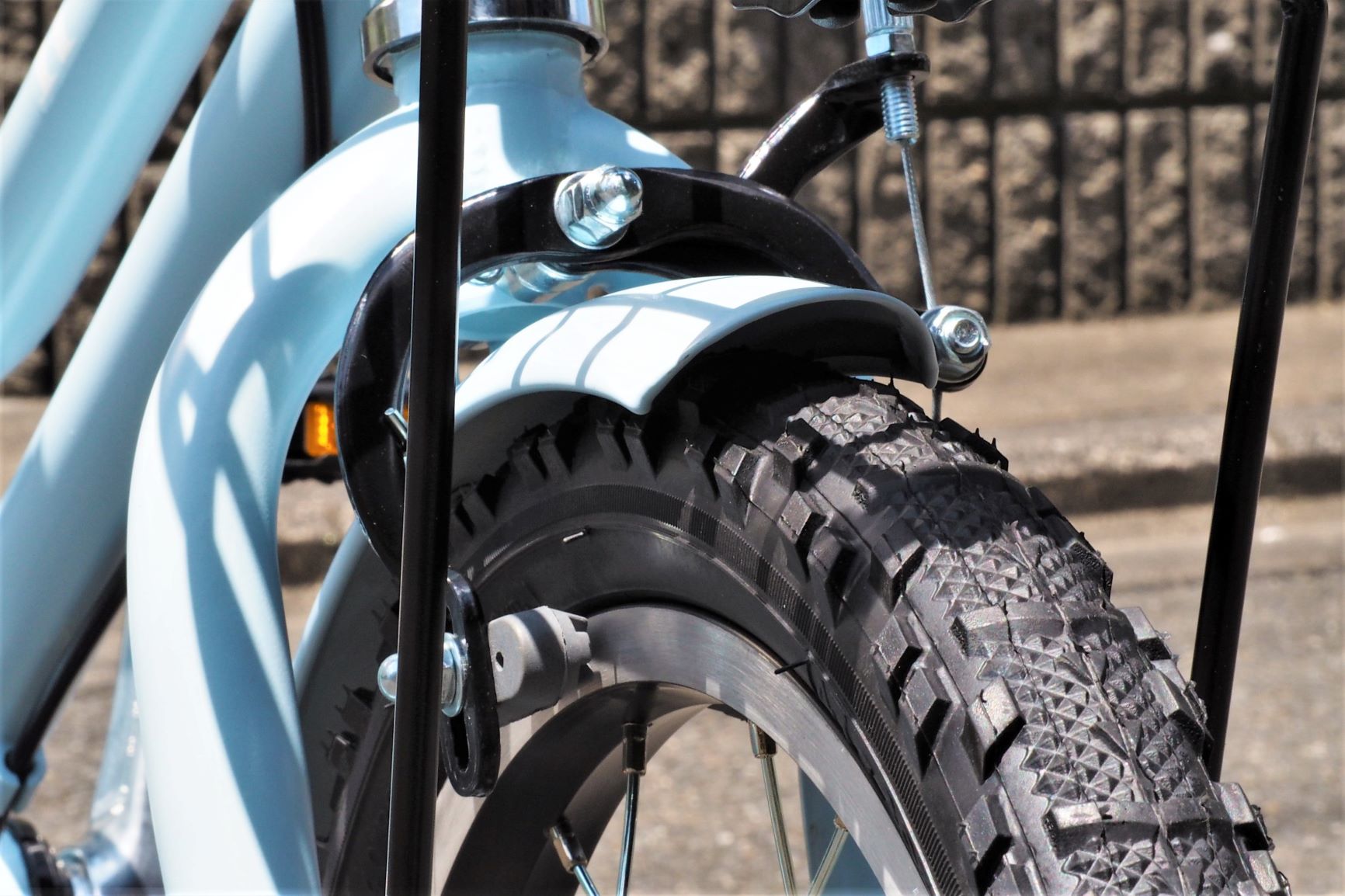 ファッション雑誌『VERY』とのコラボで生まれたシンプルでカッコいい