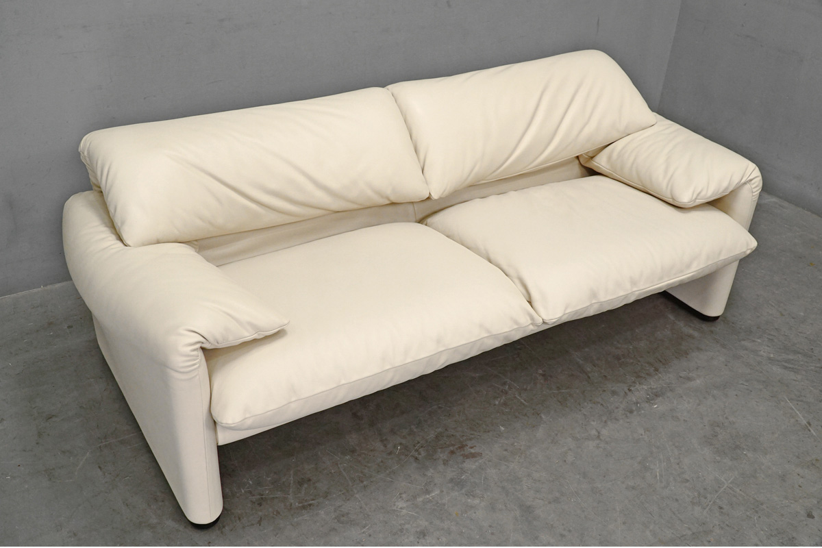 カッシーナ マラルンガ 2人掛ワイドソファ 買取｜業界最高水準の査定で