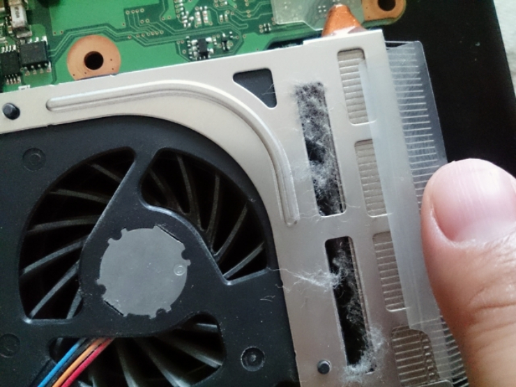 パソコンから異音がするときどうしたらいい？初心者でもできる対処法