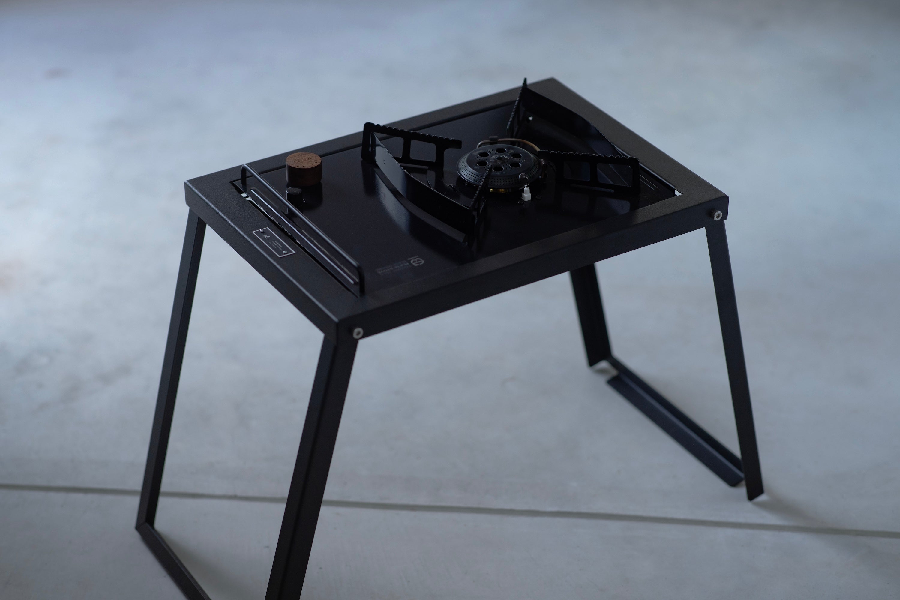Auvil x ANOBA Multi Side Table 特設ページ