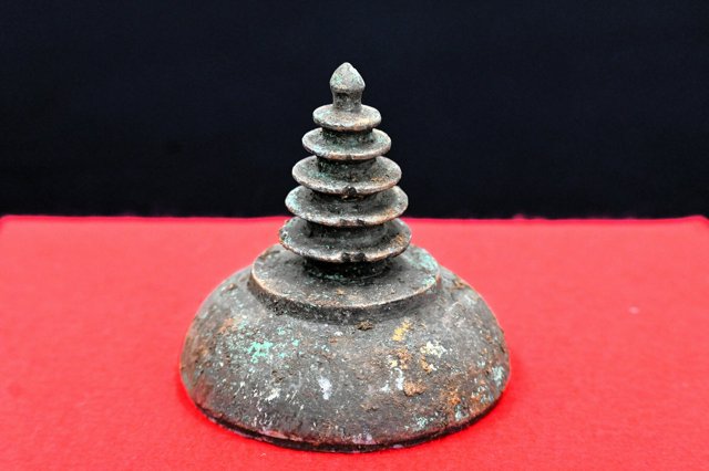 土浦・中道南遺跡から仏具「塔鋺形合子」のふた見つかる 茨城県内初