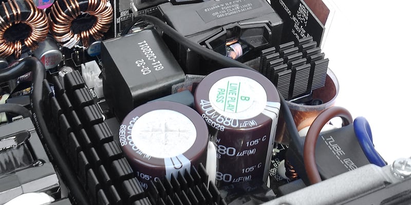 TOUGHPOWER PF1 ARGB PLATINUMシリーズ | Thermaltake 電源ユニット