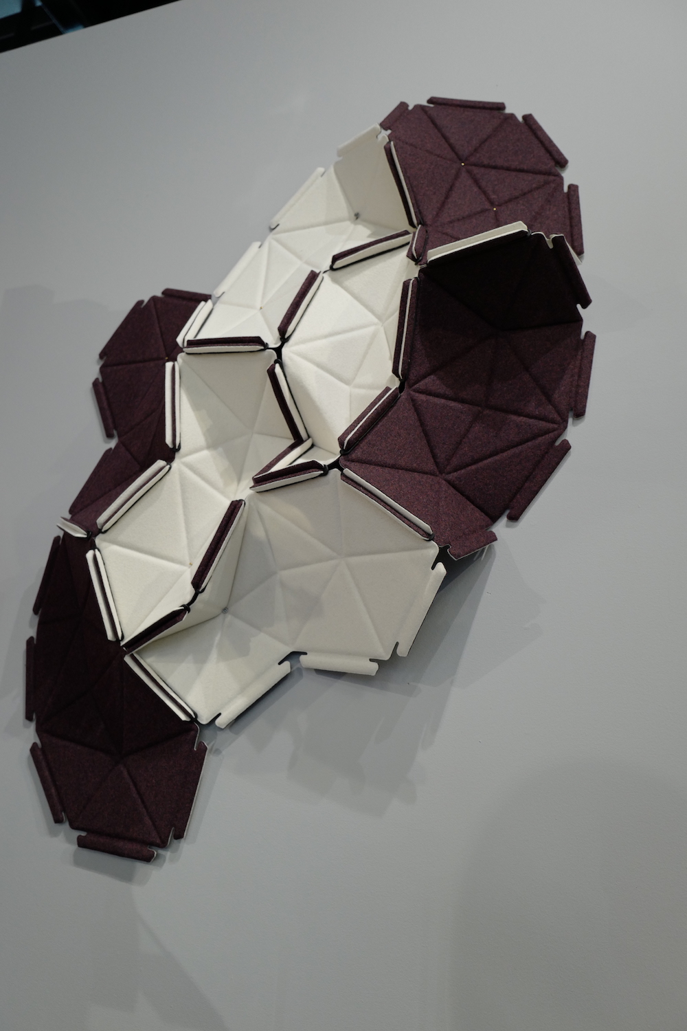 kvadrat （クヴァドラ）Clouds（クラウズ） - attract official site