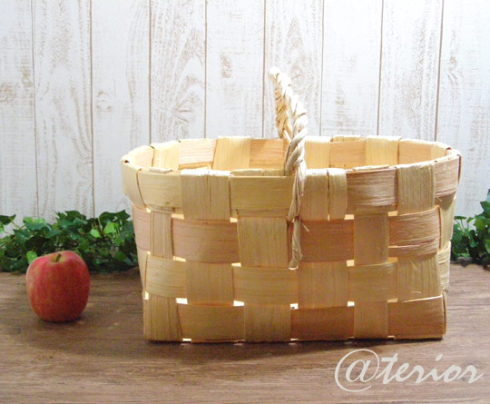 北欧のかごパイン材XLバスケット【北欧雑貨のアットテリア】