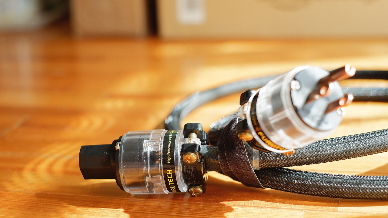 FURUTECH The Astoria PC-Triple C 電源ケーブル購入レビュー♪ | 箱庭