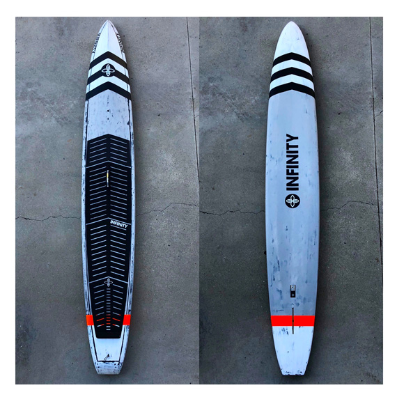 infinity インフィニティ ハンドシェイプのサーフボード,スタンド